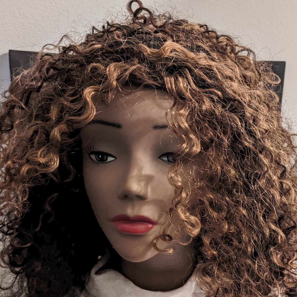 Freetress Wig - Creta Girl - Picture 3 of 5
